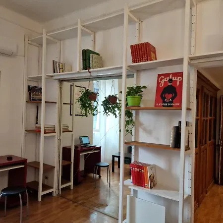 Charming San Lorenzo Centre Apartment *