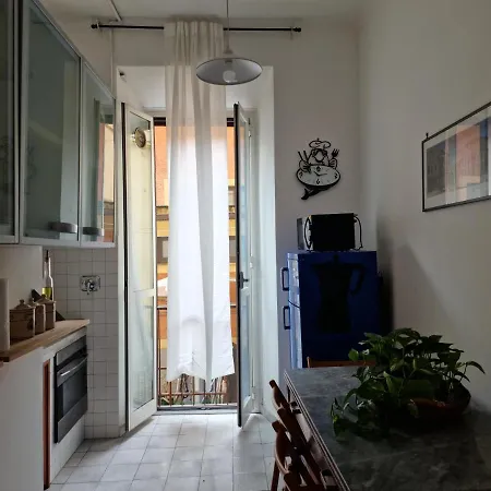 Charming San Lorenzo Centre Apartment Rome